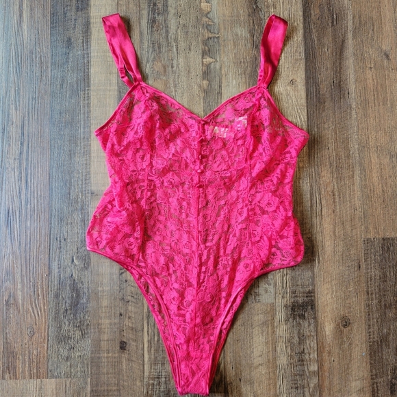 Vintage Gold Tag Victoria's Secret Red Lace Teddy Bodysuit - Picture 1 of 7